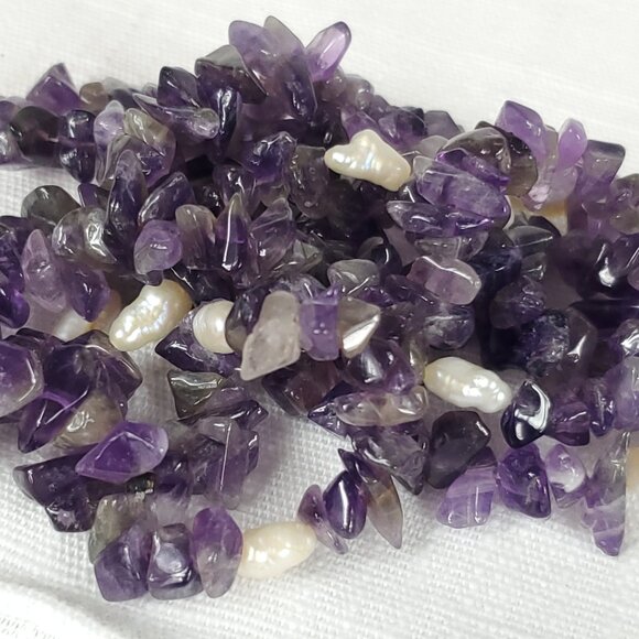 Beautiful Purple Amethyst Chip & White Pearl Continuous Strand Necklace - Picture 5 of 6